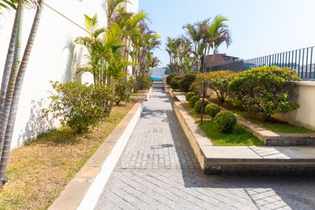 Apartamento para alugar com 76m², 2 quartos e 1 vaga Apartamento para alugar com 76m², 2 quartos e 1 vagaÁrea comum