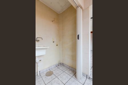 Apartamento à venda com 115m², 3 quartos e 1 vagaÁrea de Serviço