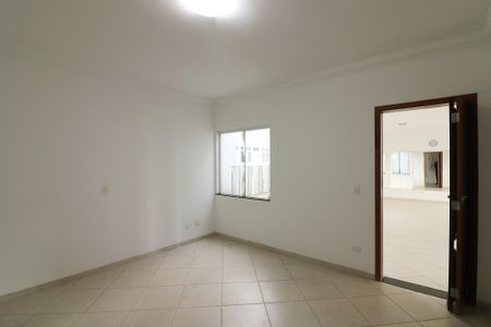 Casa de condomínio para alugar com 642m², 3 quartos e 6 vagasSuíte 4