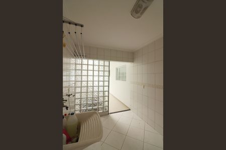 Casa de condomínio para alugar com 642m², 3 quartos e 6 vagasÁrea de Serviço