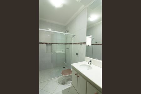 Casa de condomínio para alugar com 642m², 3 quartos e 6 vagasSuíte 3 Banheiro