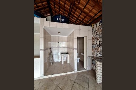 Casa à venda com 130m², 2 quartos e 1 vagaÁrea de Serviço