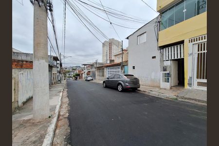 Casa à venda com 130m², 2 quartos e 1 vagaVista da Rua