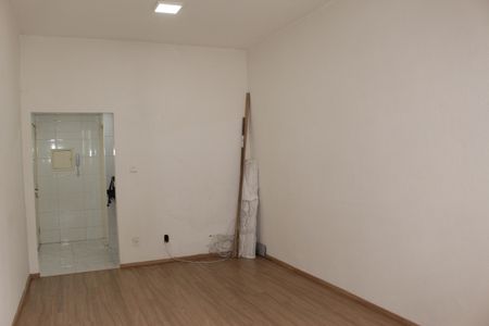 sala/quarto  de kitnet/studio para alugar com 1 quarto, 30m² em Higienópolis, São Paulo