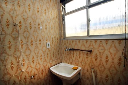 Apartamento à venda com 60m², 2 quartos e 1 vagaÁrea de Serviço