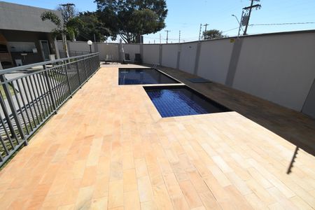 Apartamento para alugar com 46m², 2 quartos e 1 vagaÁrea comum - Piscina