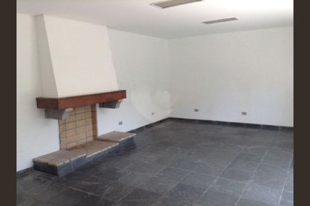 Casa à venda com 4 quartos, 500m² em Campo Belo, São Paulo