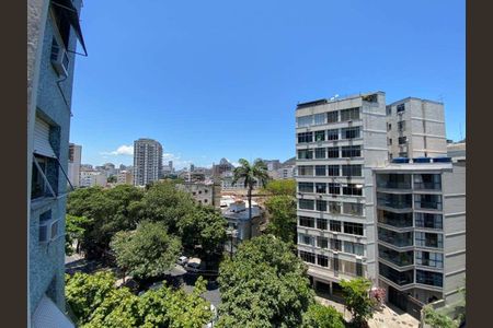 Apartamento à venda com 118m², 3 quartos e 1 vaga