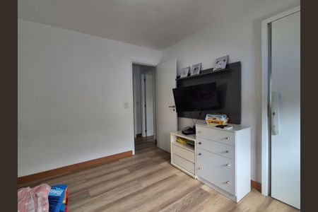 Casa de condomínio à venda com 180m², 3 quartos e 3 vagasSuíte 3