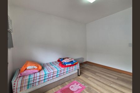 Casa de condomínio à venda com 180m², 3 quartos e 3 vagasSuíte 3
