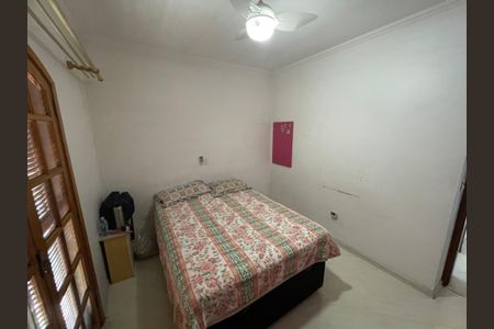 Casa à venda com 220m², 3 quartos e 5 vagas Casa à venda com 220m², 3 quartos e 5 vagasQuarto 2