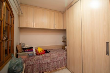 Casa à venda com 220m², 3 quartos e 5 vagasQuarto 2