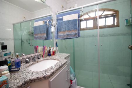 Casa à venda com 220m², 3 quartos e 5 vagasBanheiro - Suíte
