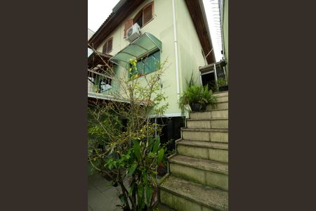 Casa à venda com 220m², 3 quartos e 5 vagasÁrea externa