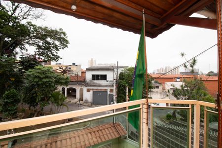 Casa à venda com 220m², 3 quartos e 5 vagasVaranda - Quarto 3