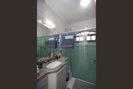 Casa à venda com 220m², 3 quartos e 5 vagasBanheiro - Suíte