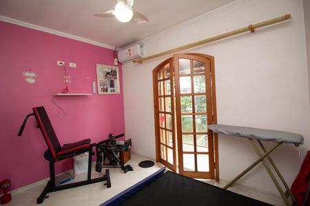 Casa à venda com 220m², 3 quartos e 5 vagasQuarto 3