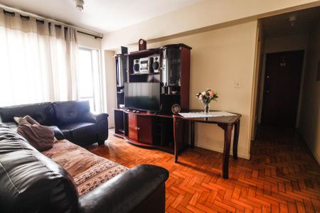 Apartamento à venda com 75m², 2 quartos e 1 vaga Apartamento à venda com 75m², 2 quartos e 1 vagaSala