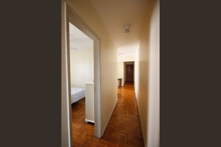 Apartamento à venda com 75m², 2 quartos e 1 vaga Apartamento à venda com 75m², 2 quartos e 1 vagaCorredor