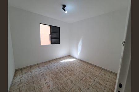 Quarto 2 de apartamento para alugar com 2 quartos, 52m² em Conceicao, Osasco