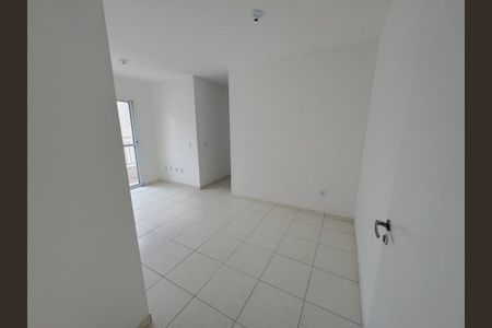 Sala de apartamento para alugar com 2 quartos, 48m² em Conceição, Diadema
