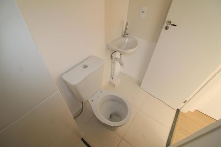 Apartamento para alugar com 35m², 2 quartos e sem vagaBanheiro