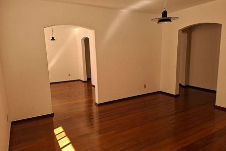 Apartamento à venda com 4 quartos, 200m² em Funcionários, Belo Horizonte