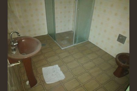 Casa à venda com 2 quartos, 70m² em Parque das Nações, Santo André