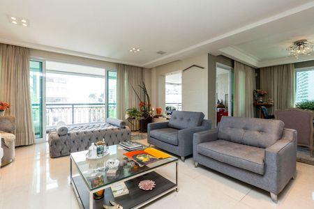 Apartamento à venda com 4 quartos, 210m² em Aclimação, São Paulo
