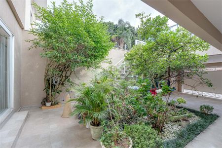 Casa à venda com 3 quartos, 173m² em Vila Campo Grande, São Paulo