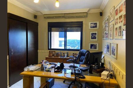 Apartamento à venda com 4 quartos, 273m² em Alto de Pinheiros, São Paulo