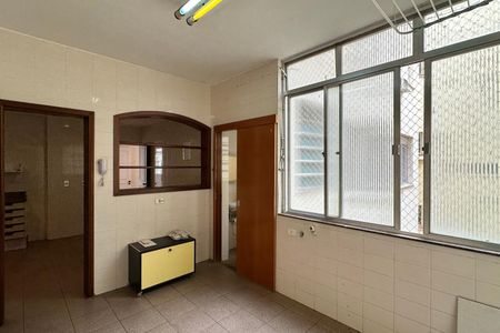 Apartamento à venda com 168m², 4 quartos e 1 vagaÁrea de Serviço