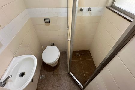 Apartamento à venda com 168m², 4 quartos e 1 vagaBanheiro de serviço