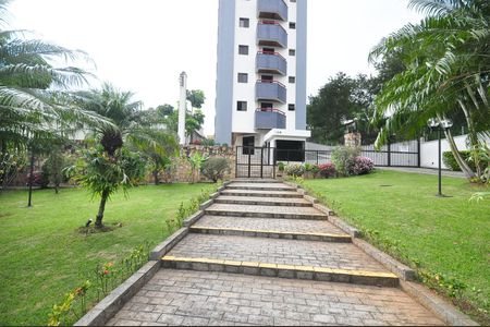 Apartamento à venda com 90m², 3 quartos e 2 vagasEntrada