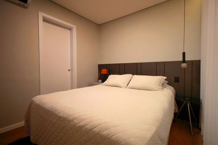Apartamento à venda com 72m², 2 quartos e 2 vagasSuite