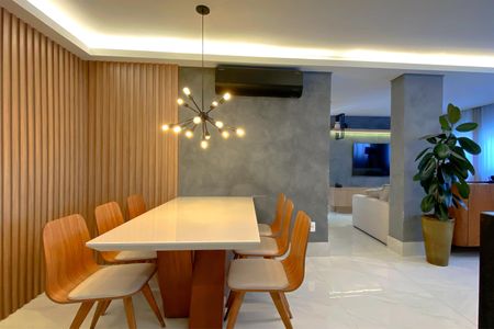 Apartamento à venda com 72m², 2 quartos e 2 vagasSala de Jantar