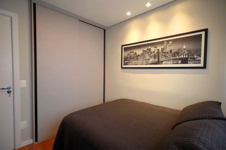 Apartamento à venda com 72m², 2 quartos e 2 vagasQuarto 