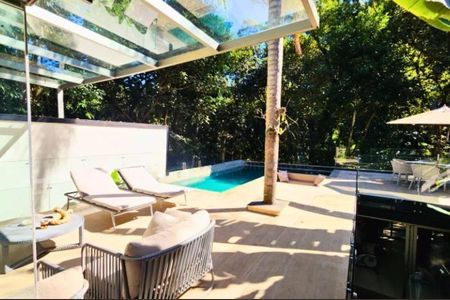 Casa à venda com 660m², 4 quartos e 10 vagas Casa à venda com 660m², 4 quartos e 10 vagasFoto 03