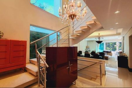 Casa à venda com 660m², 4 quartos e 10 vagas Casa à venda com 660m², 4 quartos e 10 vagasFoto 08