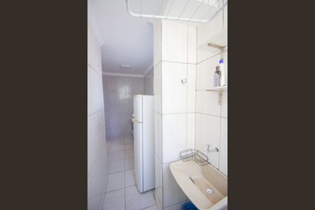 Apartamento para alugar com 47m², 2 quartos e 1 vaga Apartamento para alugar com 47m², 2 quartos e 1 vagaCozinha e Área de Serviço