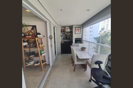 Varanda da Sala de apartamento à venda com 3 quartos, 107m² em Vila Andrade, São Paulo