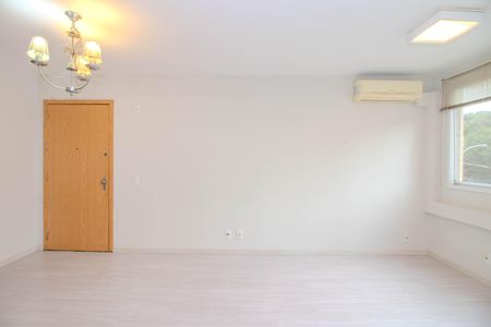 Sala de apartamento para alugar com 3 quartos, 68m² em Jardim Carvalho, Porto Alegre