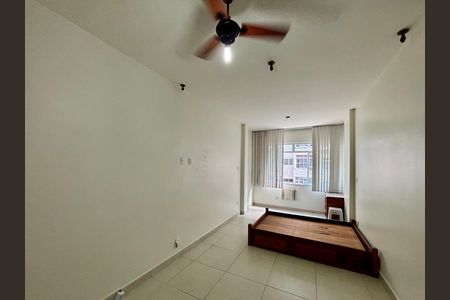 Studio de kitnet/studio para alugar com 1 quarto, 40m² em Copacabana, Rio de Janeiro