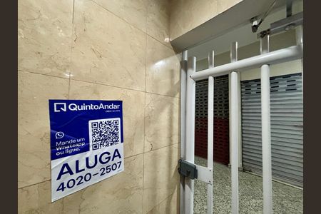 Placa de kitnet/studio para alugar com 1 quarto, 40m² em Copacabana, Rio de Janeiro
