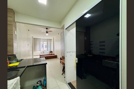 Cozinha  de kitnet/studio para alugar com 1 quarto, 40m² em Copacabana, Rio de Janeiro