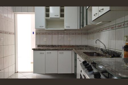 Apartamento à venda com 67m², 2 quartos e 1 vagaCozinha
