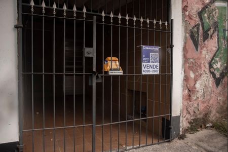 Casa à venda com 141m², 2 quartos e 1 vagaFachada