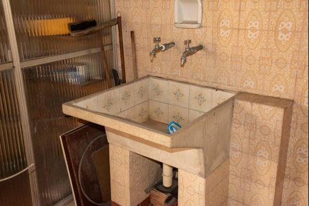 Casa à venda com 141m², 2 quartos e 1 vagaÁrea de Serviço