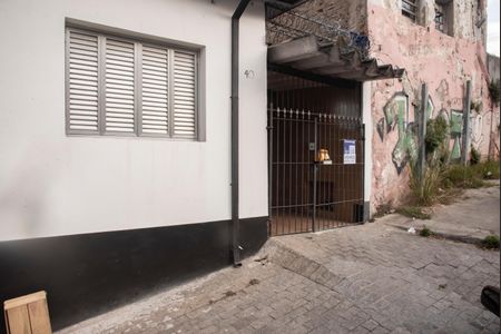 Casa à venda com 141m², 2 quartos e 1 vagaFachada