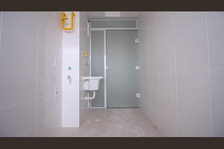 Apartamento à venda com 93m², 2 quartos e 1 vaga Apartamento à venda com 93m², 2 quartos e 1 vagaÁrea de Serviço